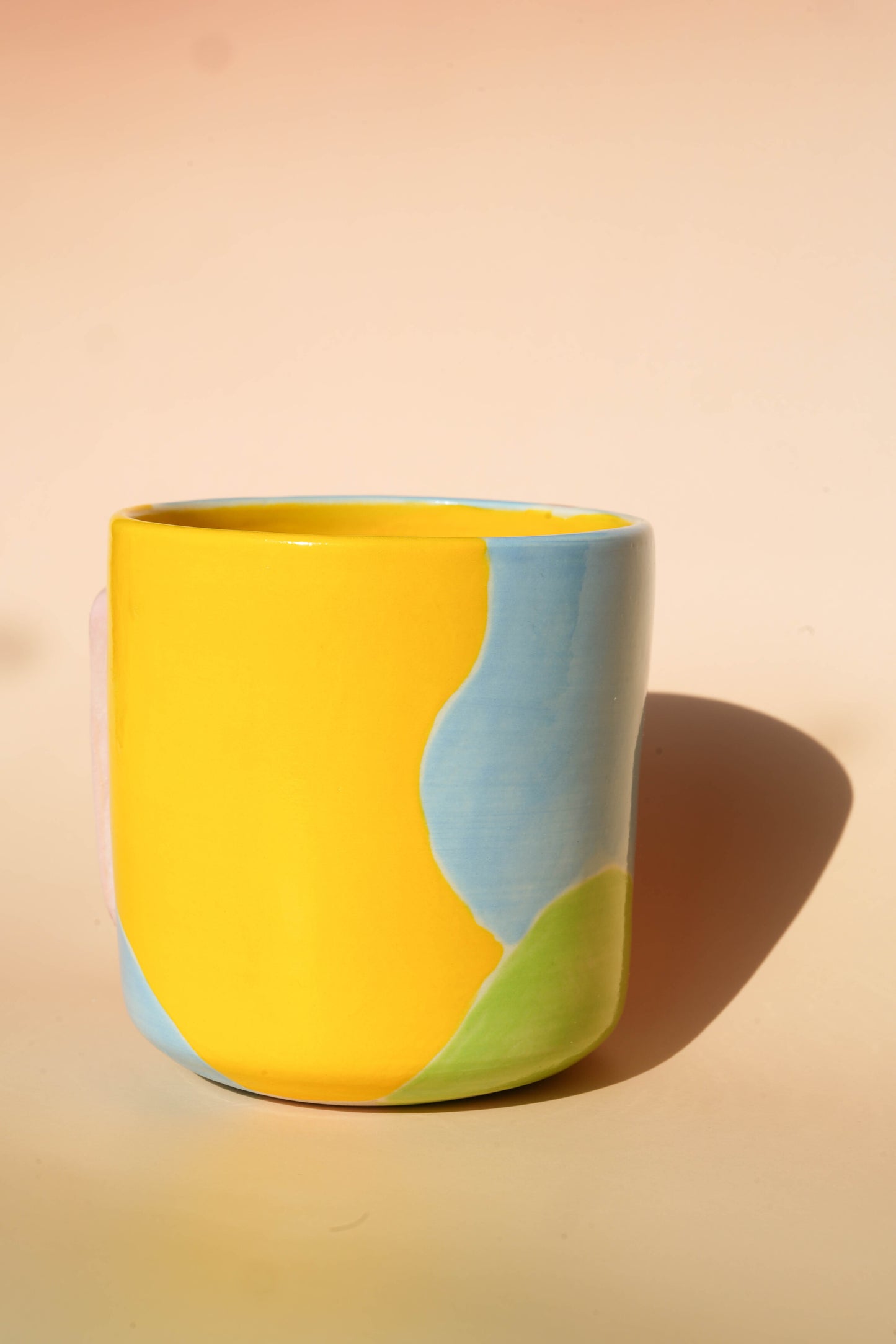 TV cat mug