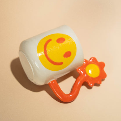 Smiley flower mug